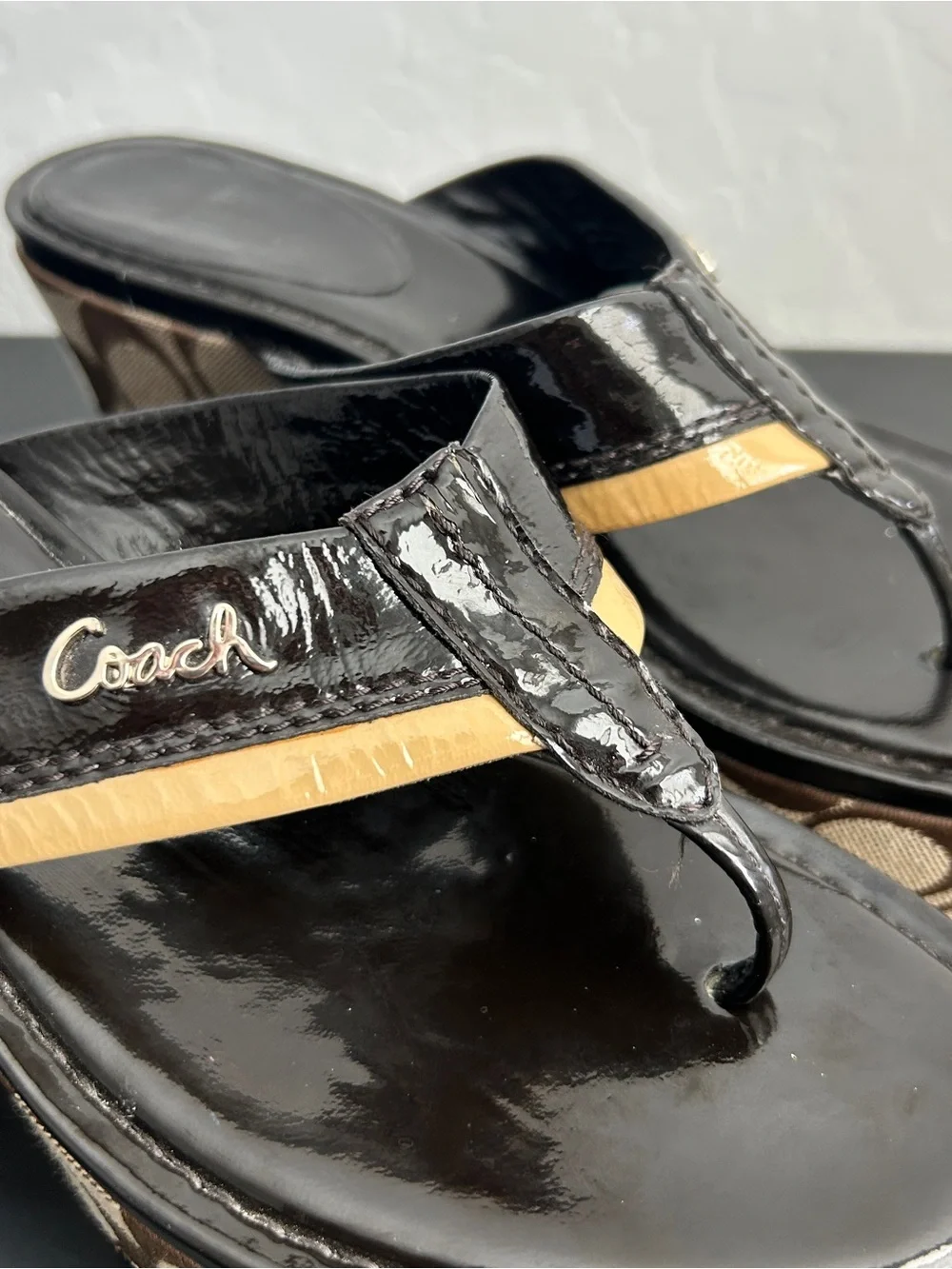 Y2K Coach Jody Black Patent Leather Signature Platform Sandals sz 8